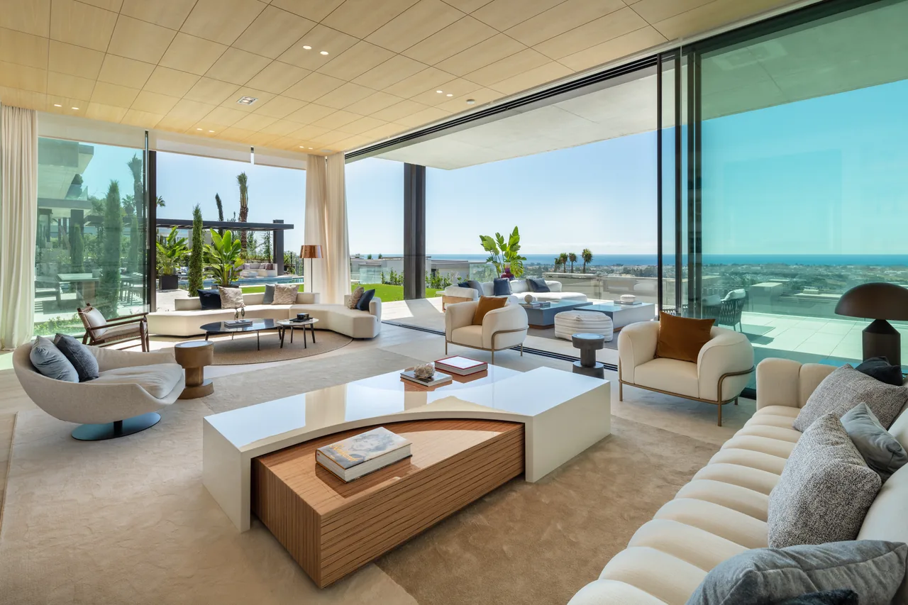 7-bedroom villa in La Quinta with private pool and private garden — image 21