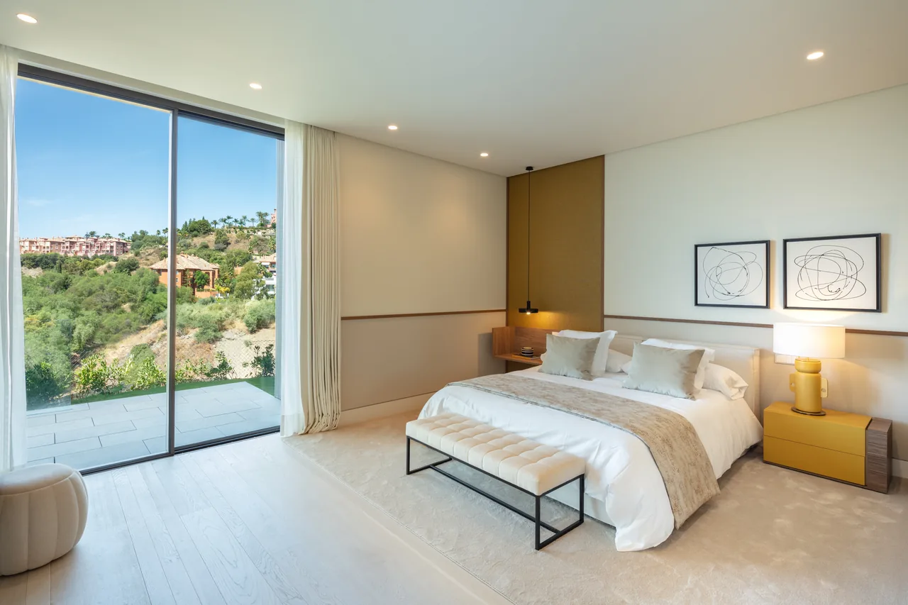 7-bedroom villa in La Quinta with private pool and private garden — image 26