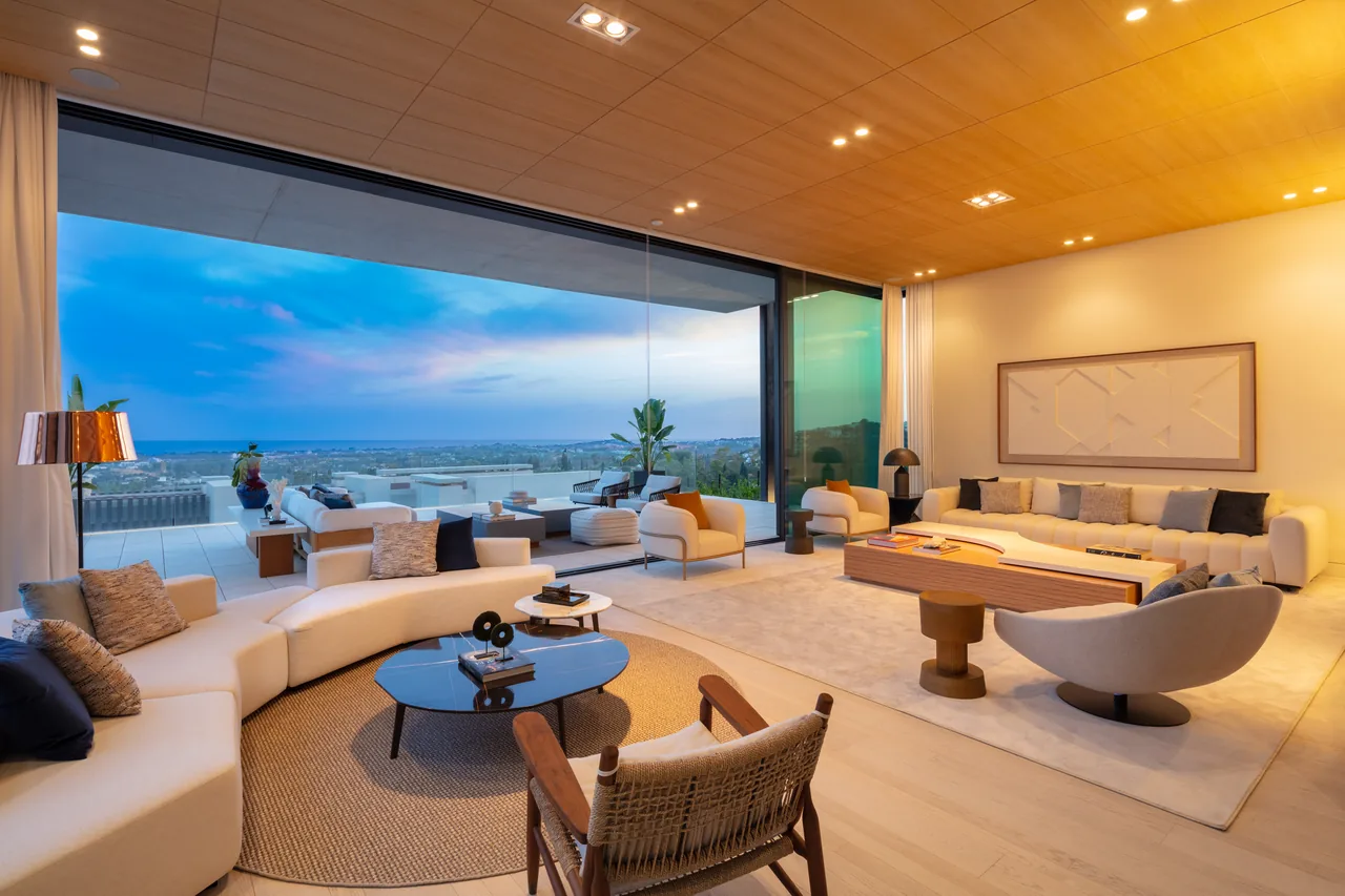 7-bedroom villa in La Quinta with private pool and private garden — image 36