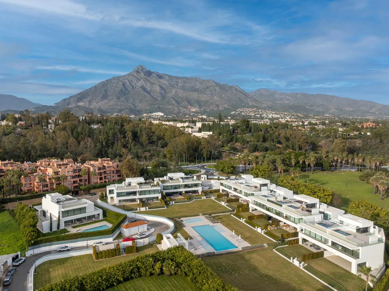 3-bedroom property in Marbella Golden Mile with private pool and private garden — image 22