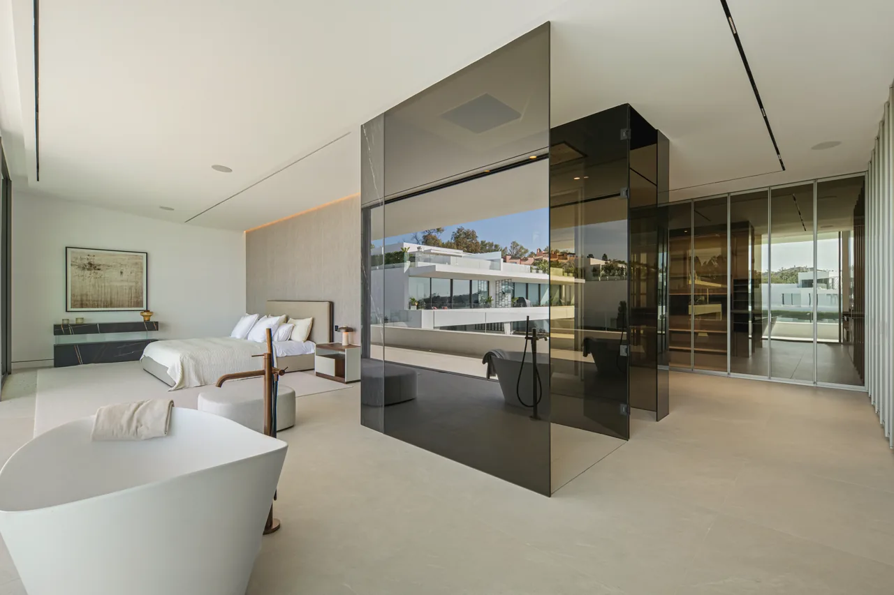 3-bedroom property in Marbella Golden Mile with private pool and private garden — image 26