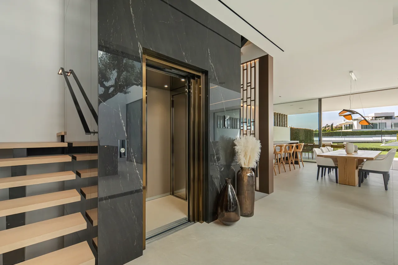 3-bedroom property in Marbella Golden Mile with private pool and private garden — image 43