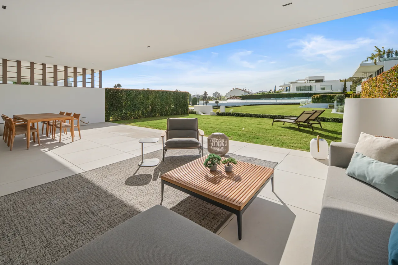 3-bedroom property in Marbella Golden Mile with private pool and private garden — image 46