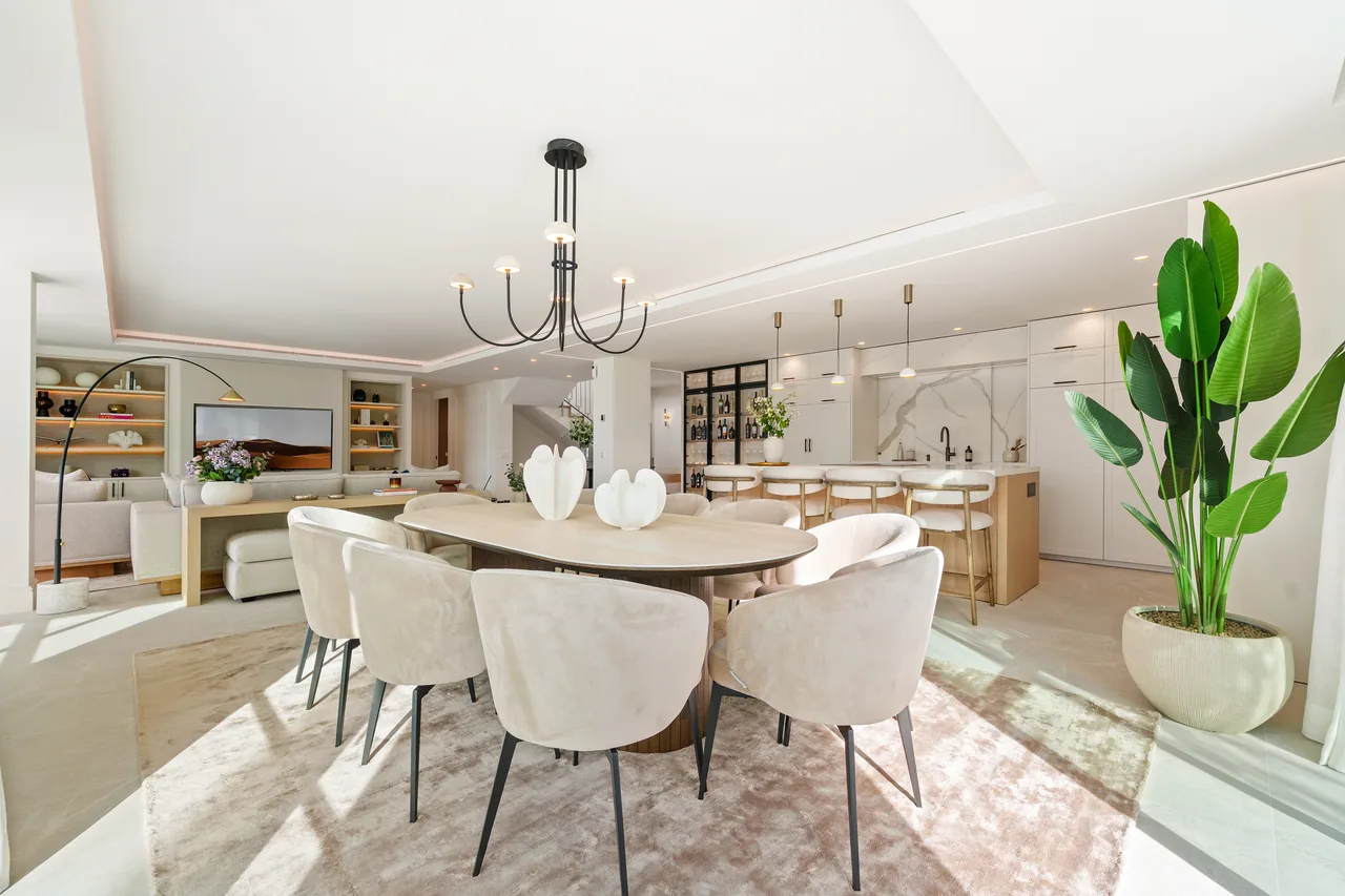 5-bedroom villa in La Quinta with private pool and private garden — image 15