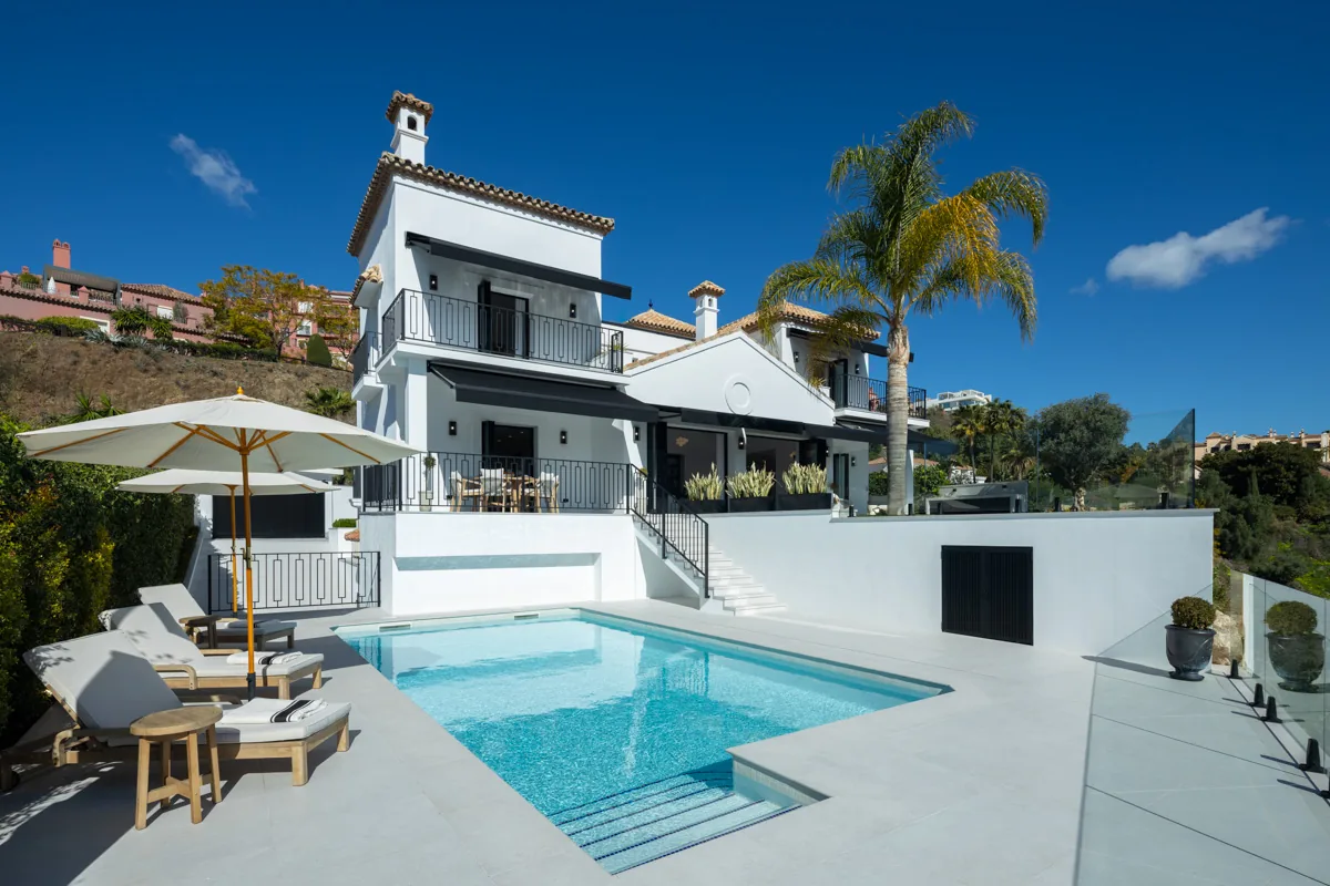 5-bedroom villa in La Quinta with private pool and private garden — image 31
