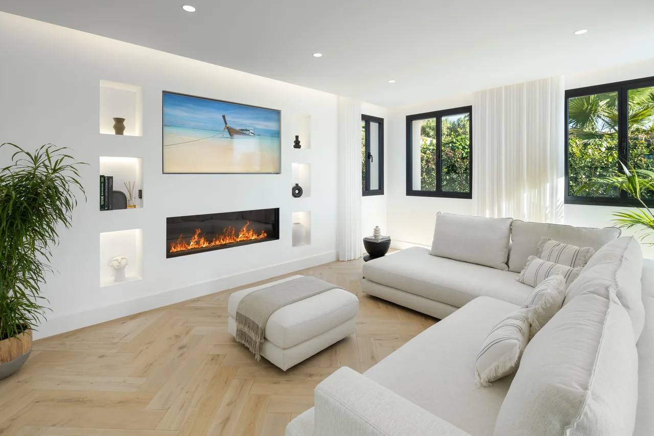 5-bedroom villa in La Quinta with private pool and private garden — image 51