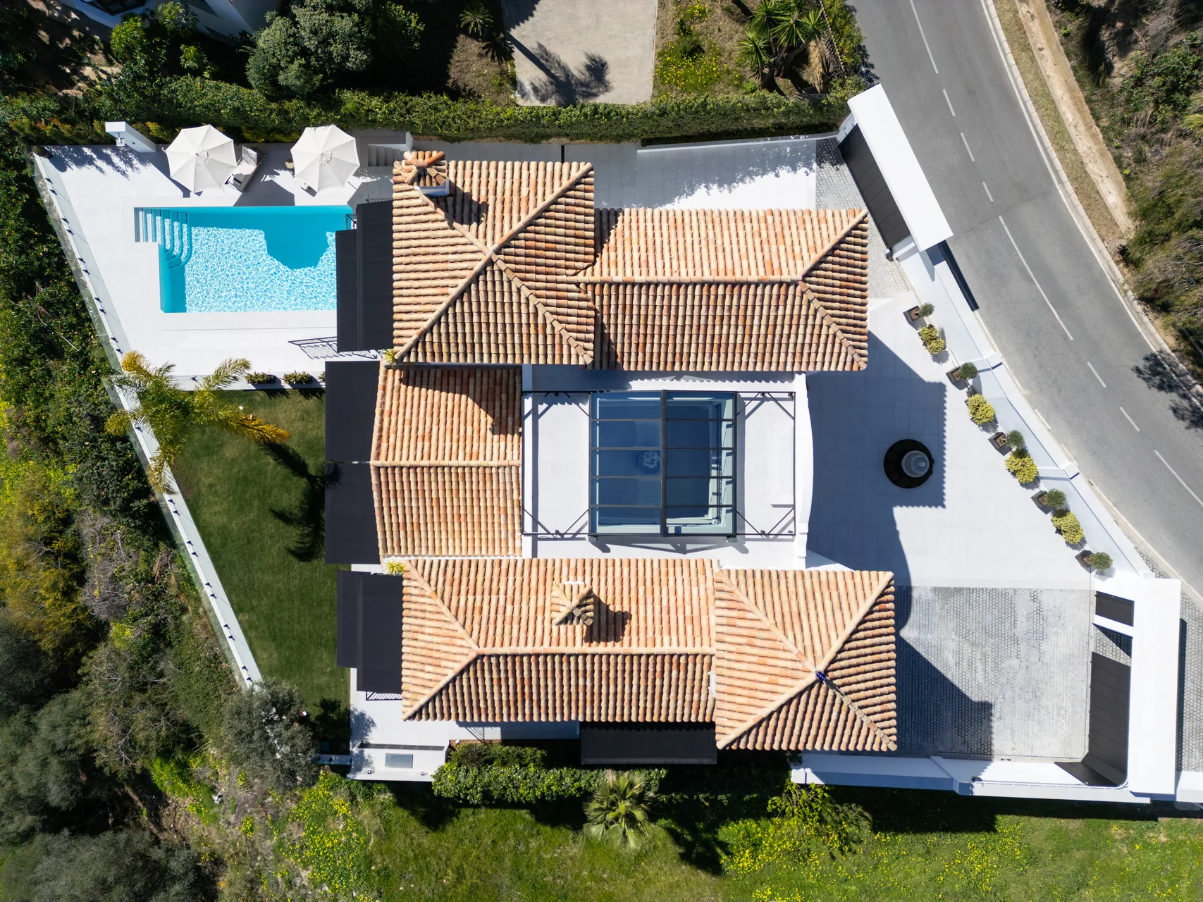 5-bedroom villa in La Quinta with private pool and private garden — image 69