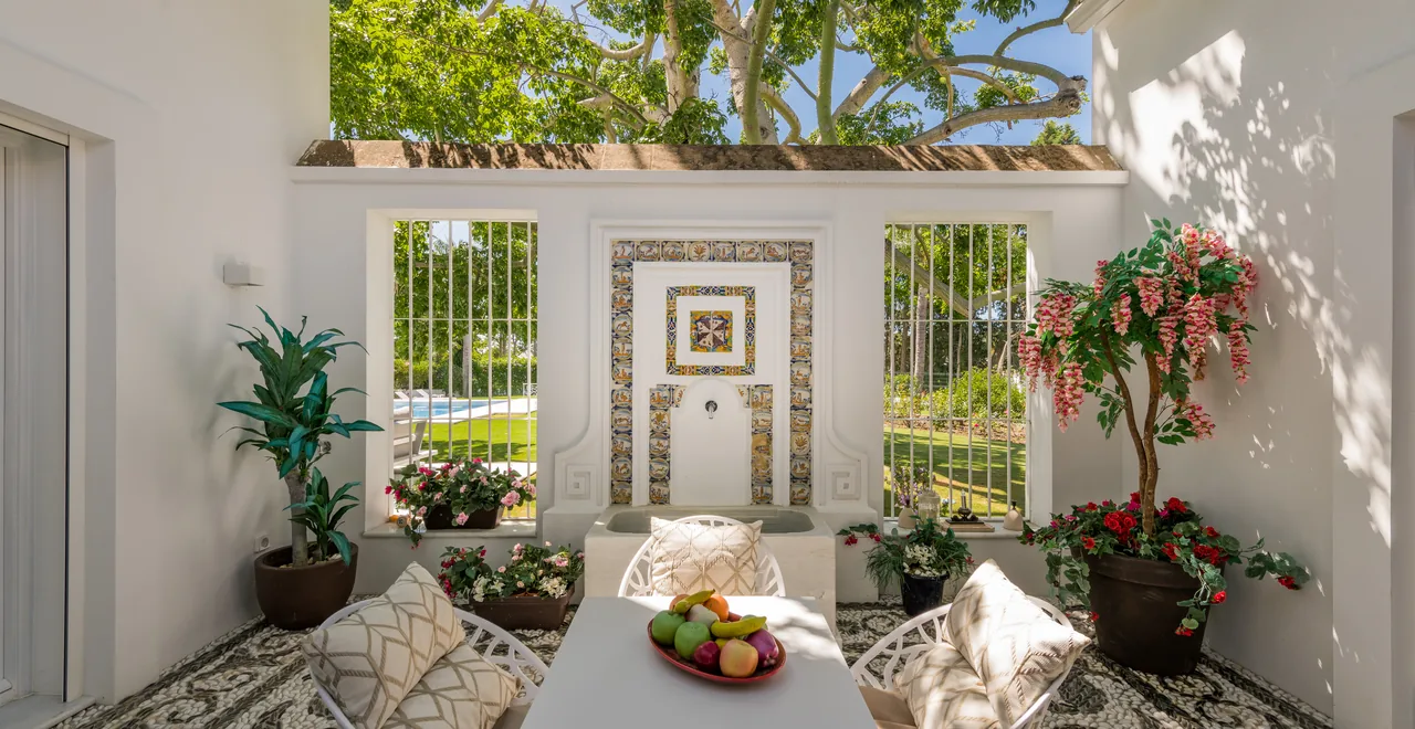 6-bedroom villa in La Cerquilla with private pool and private garden — image 42