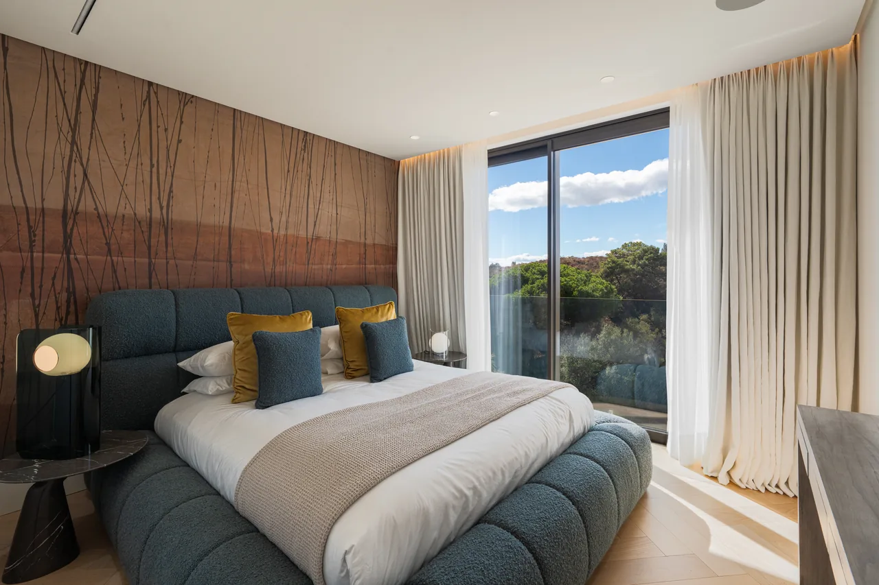 5-bedroom villa in Marbella Hill Club with private pool and private garden — image 22