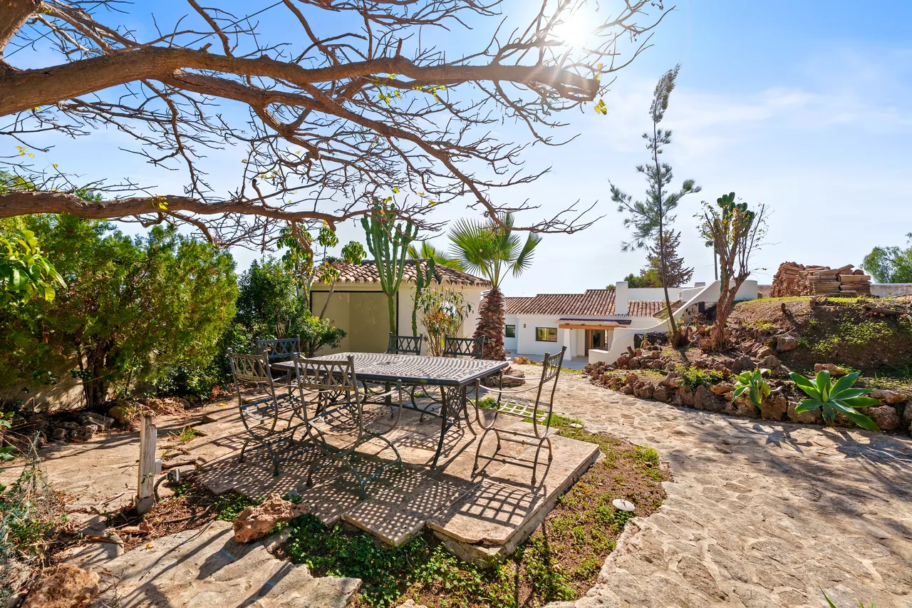 5-bedroom villa in El Rosario with private pool and private garden — image 24