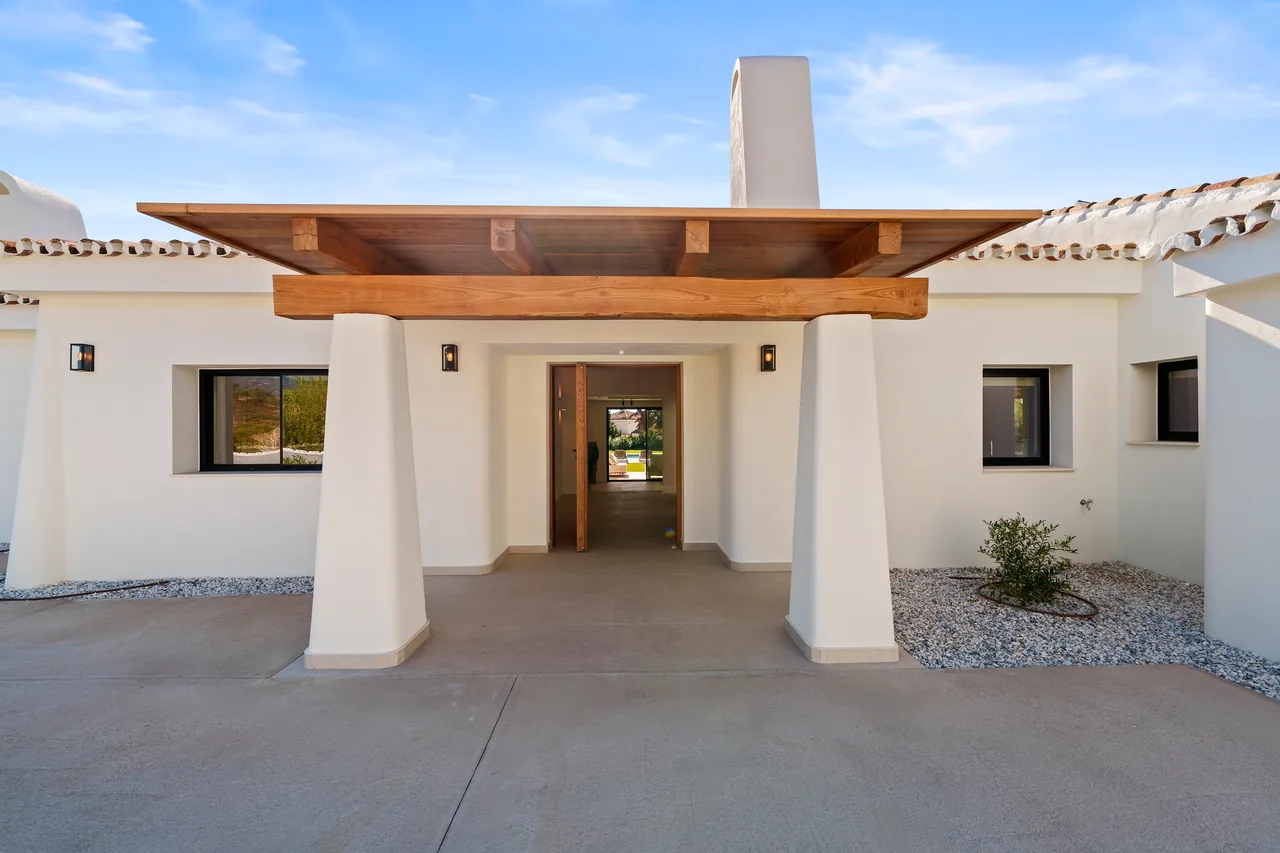 5-bedroom villa in El Rosario with private pool and private garden — image 26