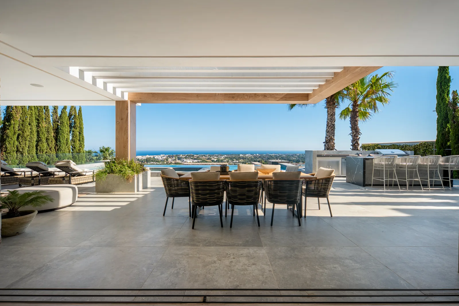 Villa Mare, 6-bedroom villa in The Hills, La Quinta - image 1