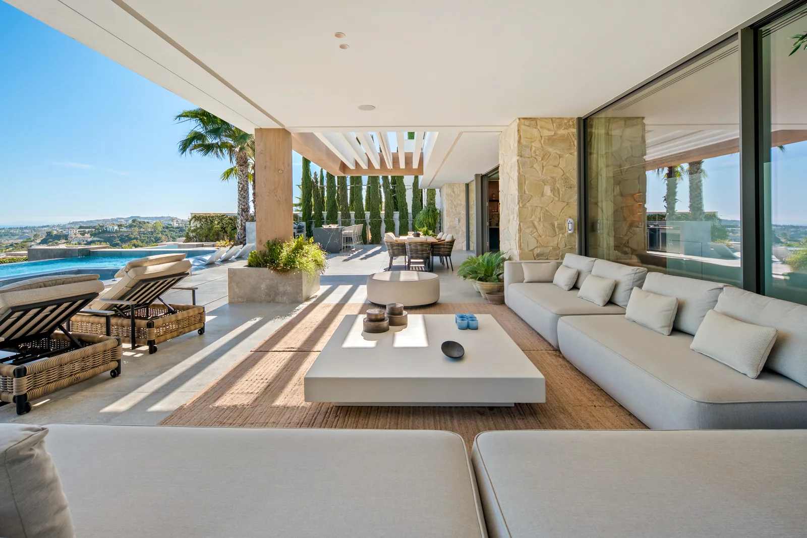 Villa Mare, 6-bedroom villa in The Hills, La Quinta - image 3