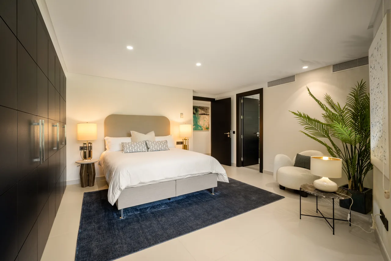5-bedroom villa in La Cerquilla with private pool and private garden — image 27