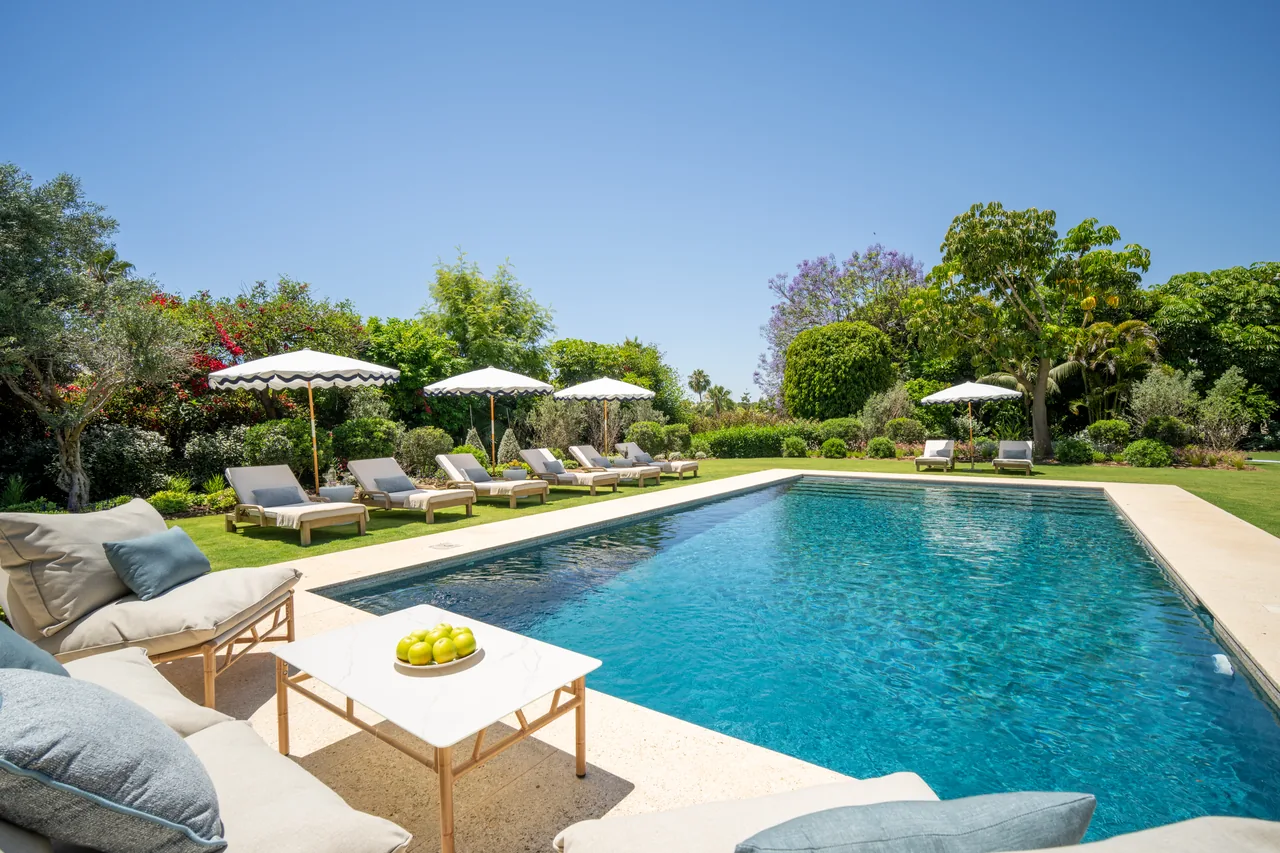 5-bedroom villa in La Cerquilla with private pool and private garden — image 46